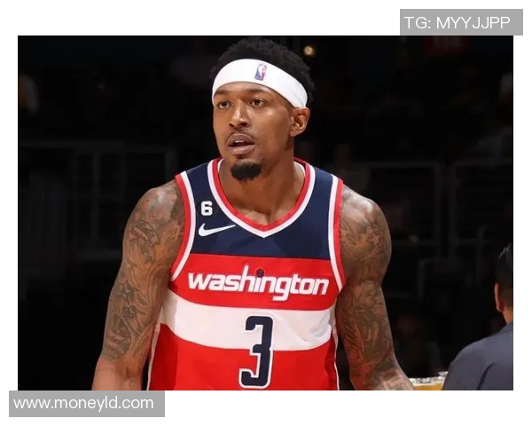 奇才球星比尔表示愿意延长合同，将继续为球队战斗