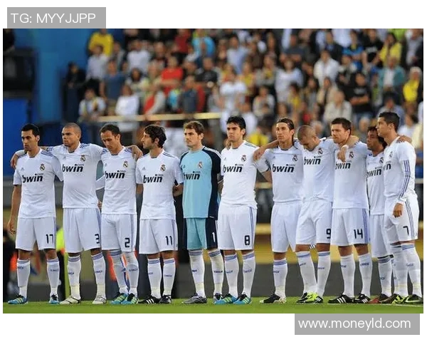 拉齐奥客场一球小胜，球队晋级淘汰赛引领欧洲足坛风向