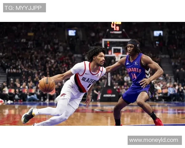 猛龙击败开拓者,范弗利特表现抢眼,展现巨星风采